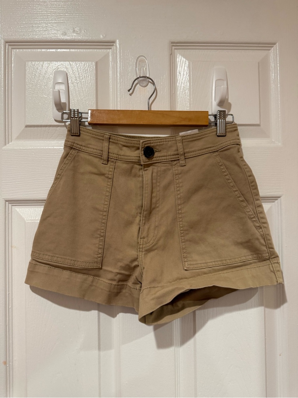 H&M Tan Shorts - Women
